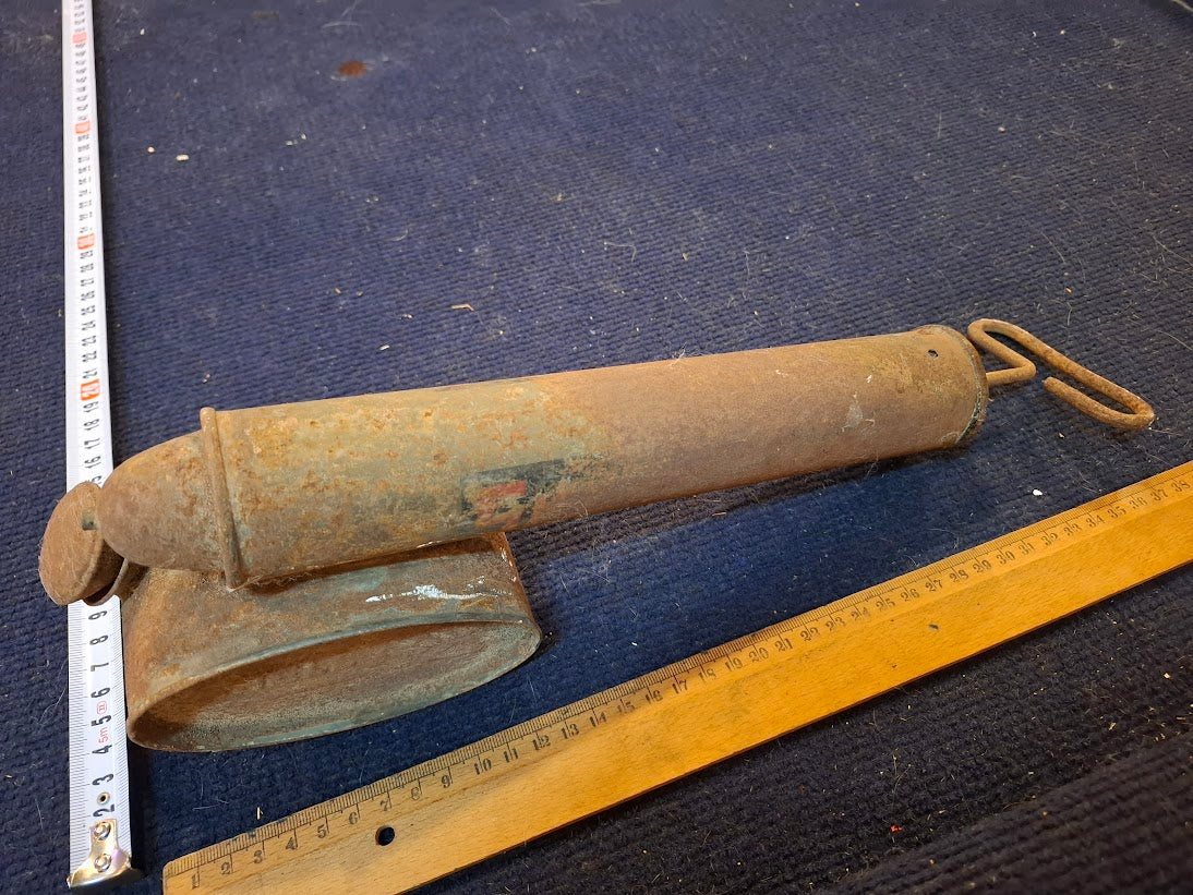 Vintage bugs sprayer [TOL10334]