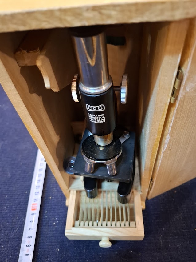 Vintage Microscope [TOL10336]