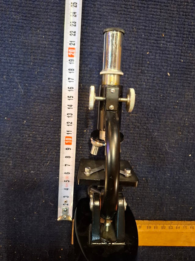 Vintage Microscope [TOL10336]