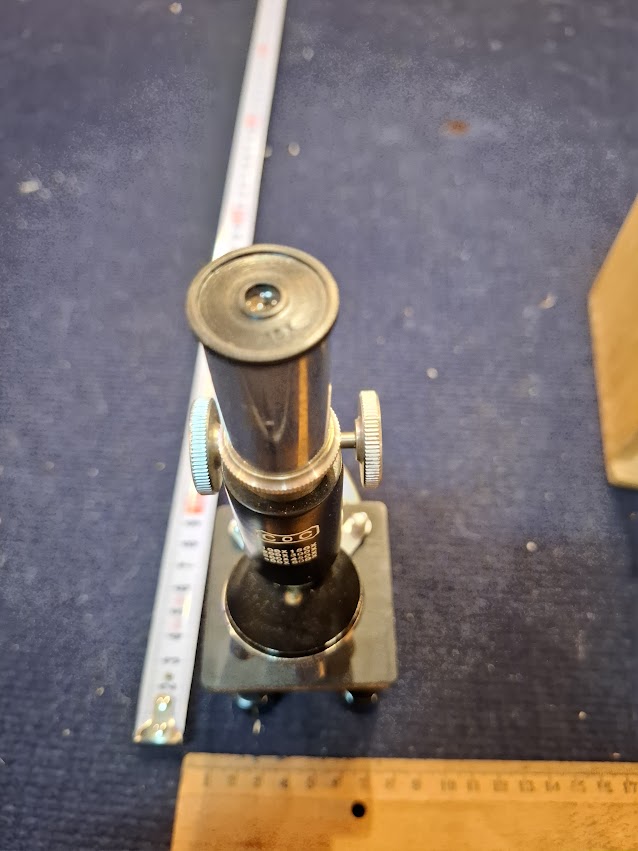 Vintage Microscope [TOL10336]