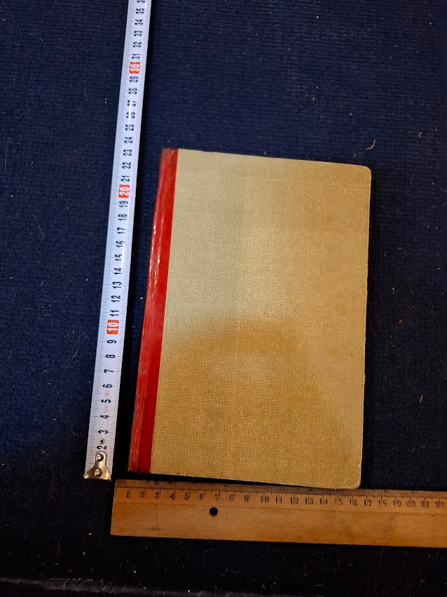 A bunch of jokes for a child - Hebrew book 1976 [BOK10460]