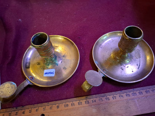 Vintage Pair of brass candlesticks [ART10306]