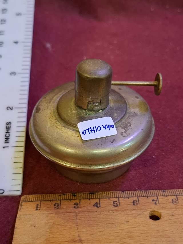 מגש נחושת למזכרת של יצחק רבין [ISR10136] 