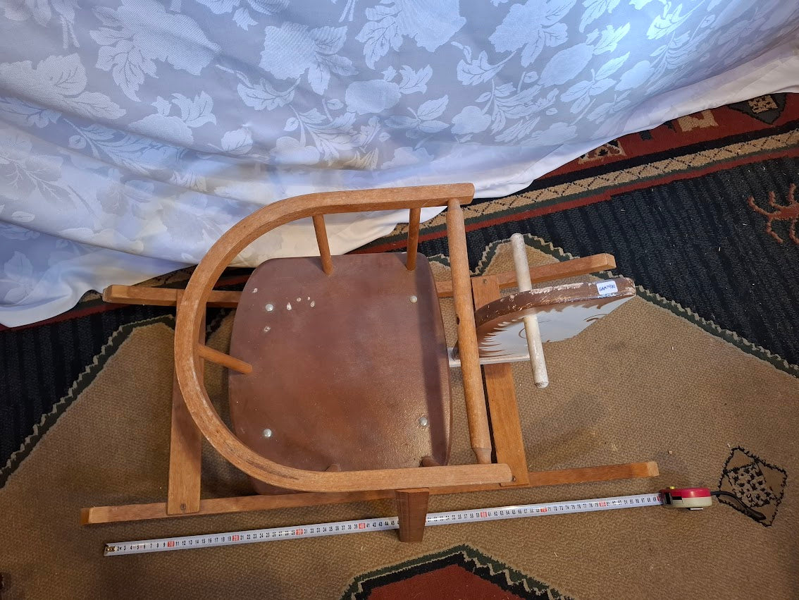 Vintage wooden rocking horse [GAM10382]
