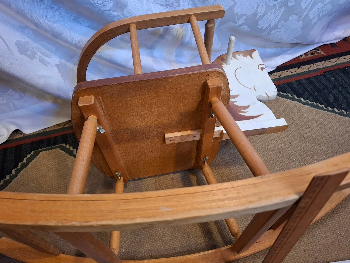 Vintage wooden rocking horse [GAM10382]