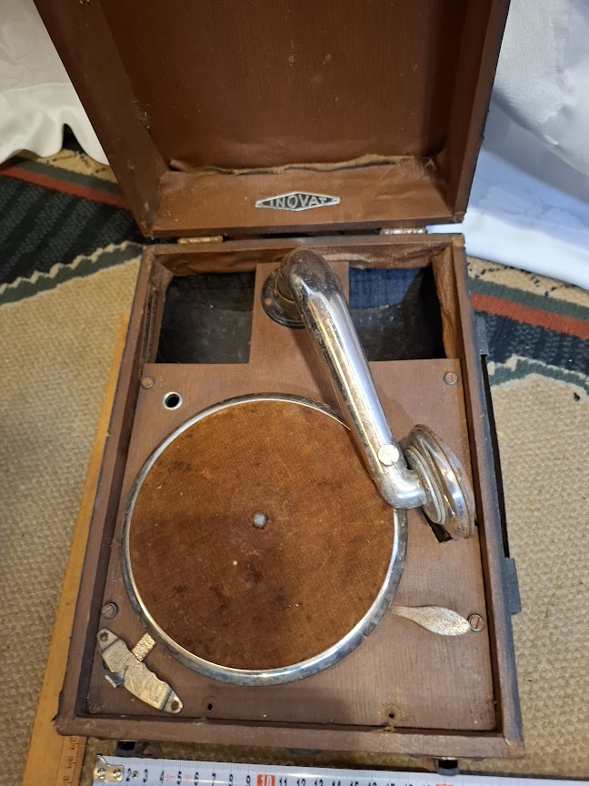 Antique Gramophone [OTH10457] *for Israel local market only*
