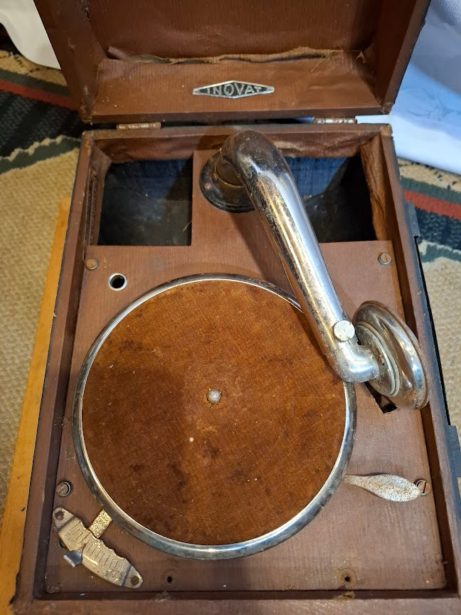 Antique Gramophone [OTH10457] *for Israel local market only*