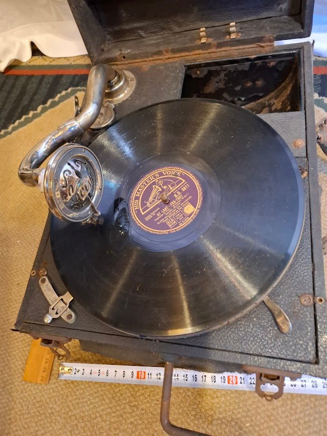 Antique Gramophone [OTH10458] *for Israel local market only*