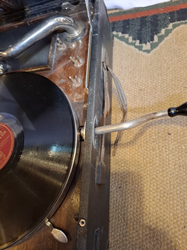 Antique Gramophone [OTH10459] *for Israel local market only*