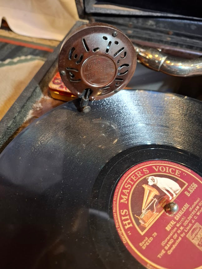 Antique Gramophone [OTH10459] *for Israel local market only*