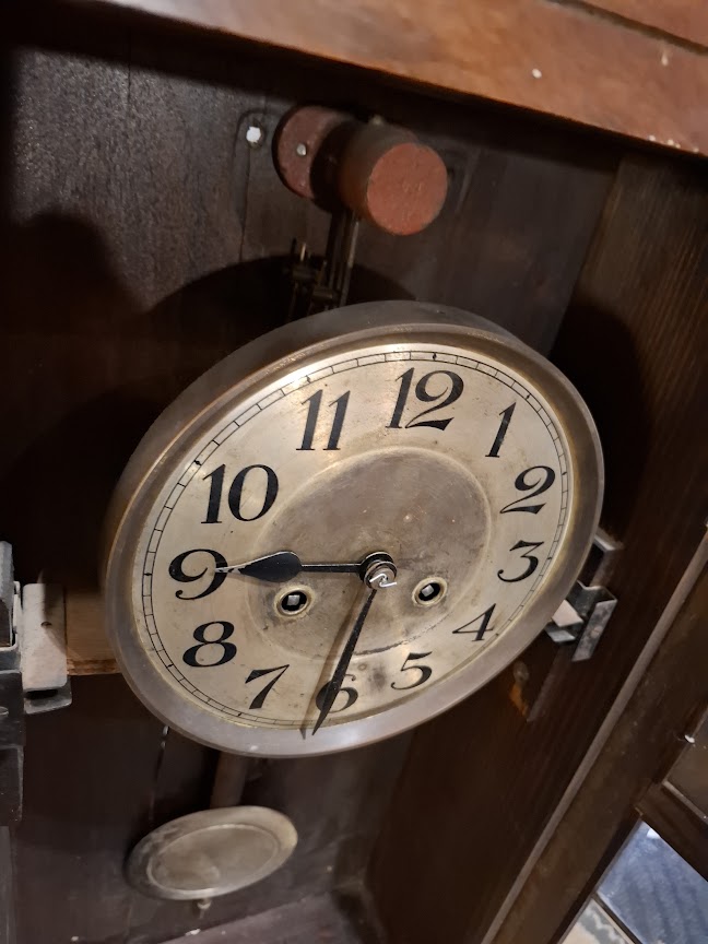Antique Style  Wood Pendulum Mechanical Wall Clock [CLK10374] *for Israel local market only*