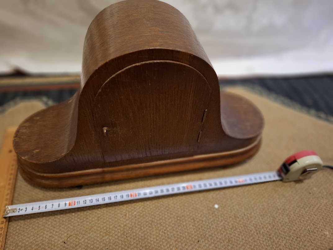 Antique wooden mechanical desk clock [CLK10376] *for Israel local market only*