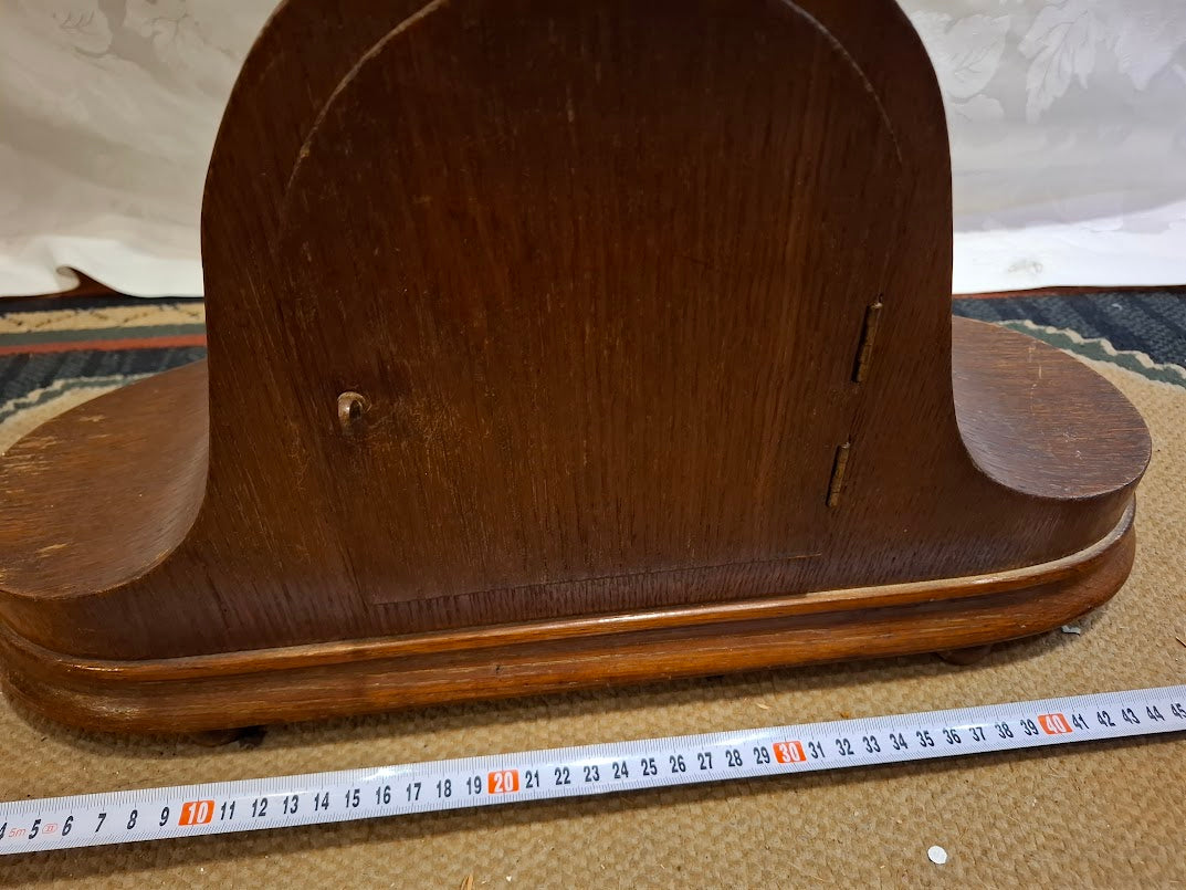 Antique wooden mechanical desk clock [CLK10376] *for Israel local market only*