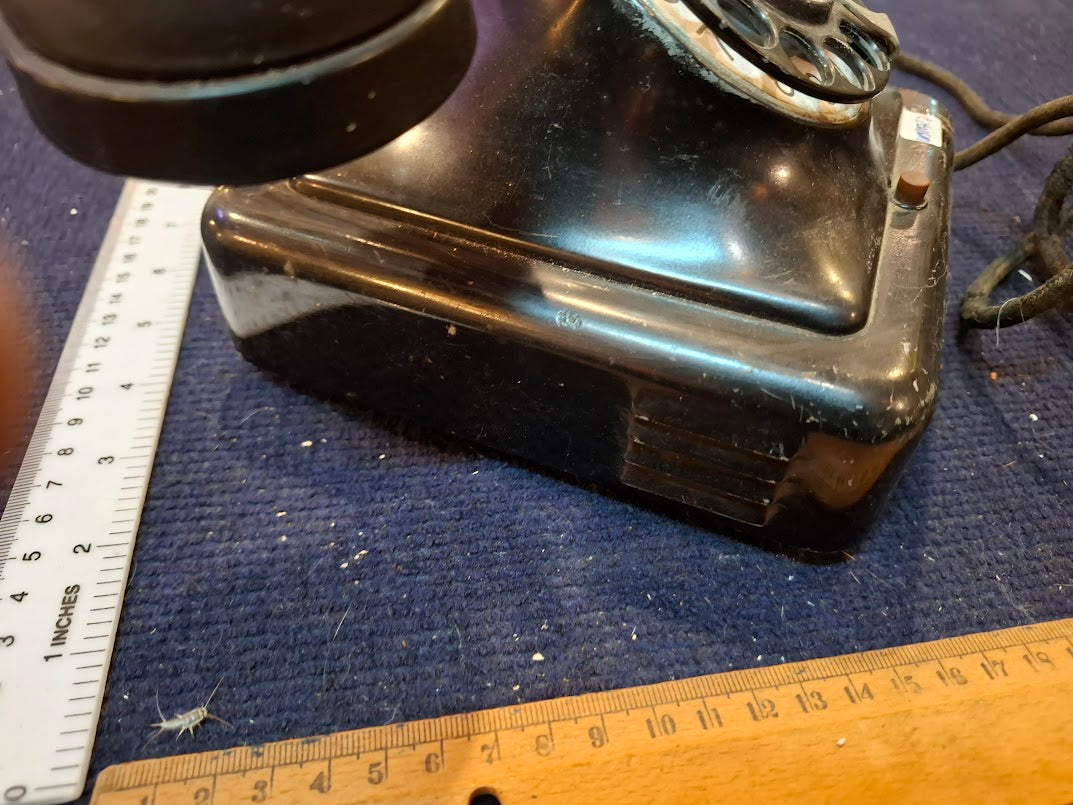 Old analog dial telephone [INS10737] *for Israel local market only*