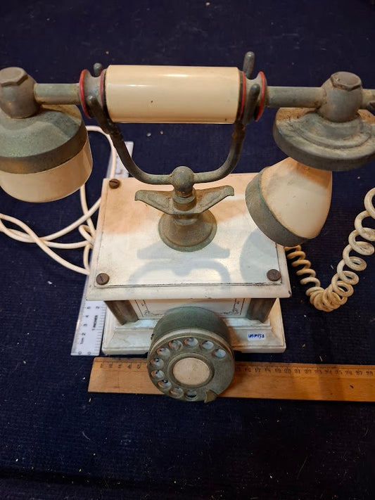 Old analog dial telephone [INS10738] *for Israel local market only*