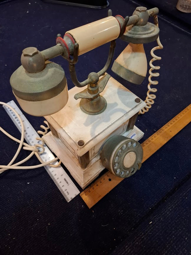 Old analog dial telephone [INS10738] *for Israel local market only*