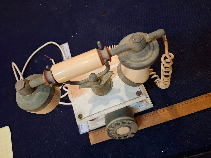 Old analog dial telephone [INS10738] *for Israel local market only*