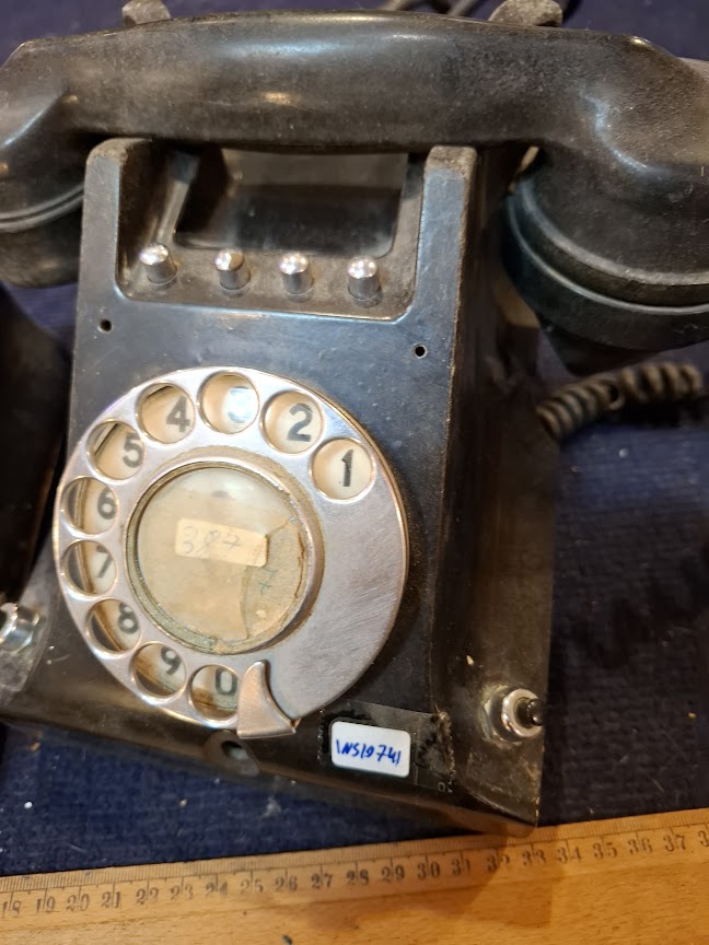 Old analog dial telephone [INS10741] *for Israel local market only*