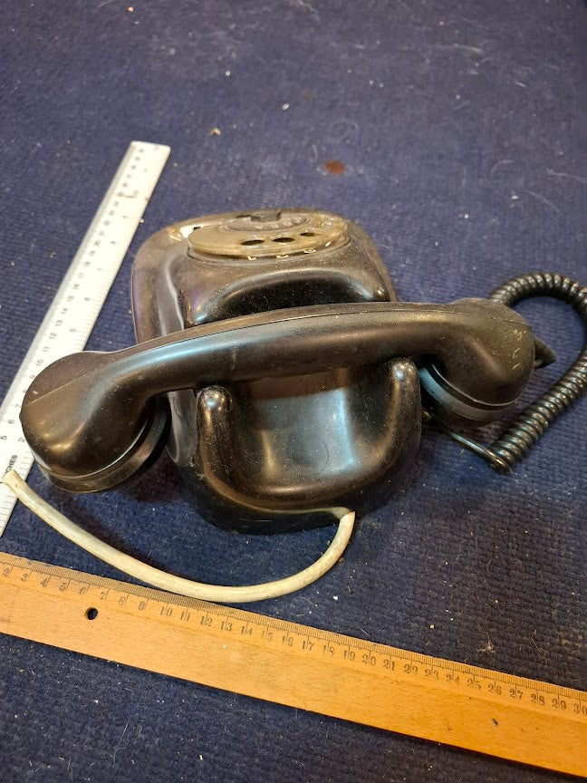 Old analog dial telephone [INS10743] *for Israel local market only*