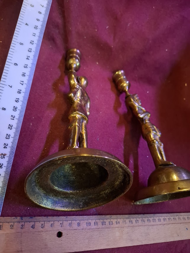 Vintage pair of brass candlesticks in the form of knights [ART10312]
