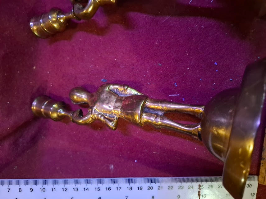 Vintage pair of brass candlesticks in the form of knights [ART10312]
