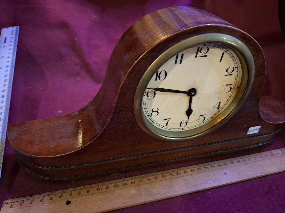 Antique wooden clock [CLK10377]