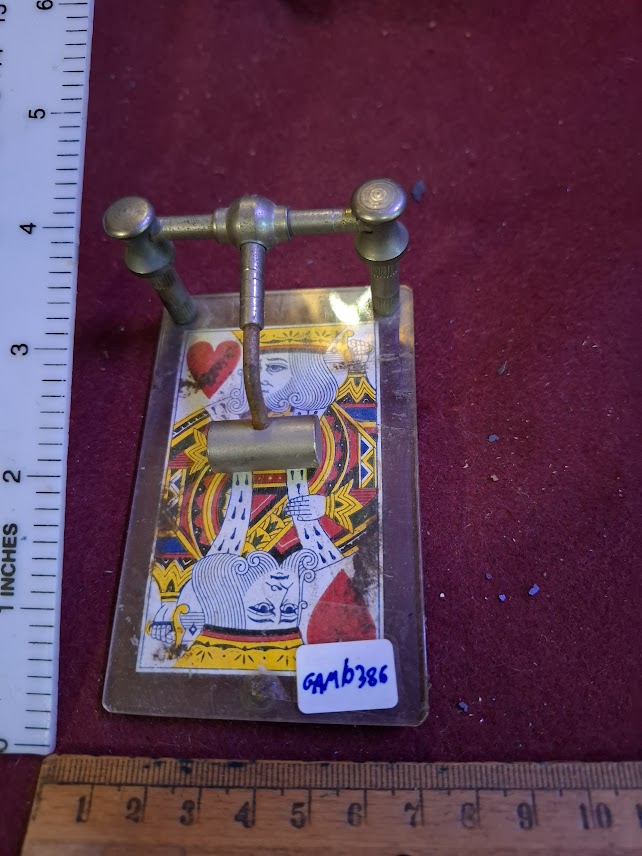 Vintage playing card press holder - rare [GAM10386]