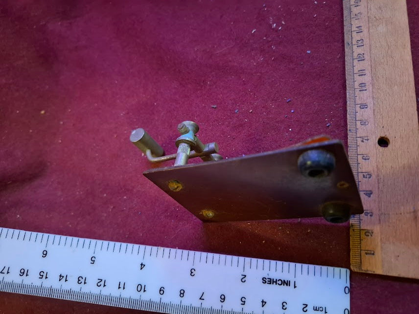 Vintage playing card press holder - rare [GAM10387]