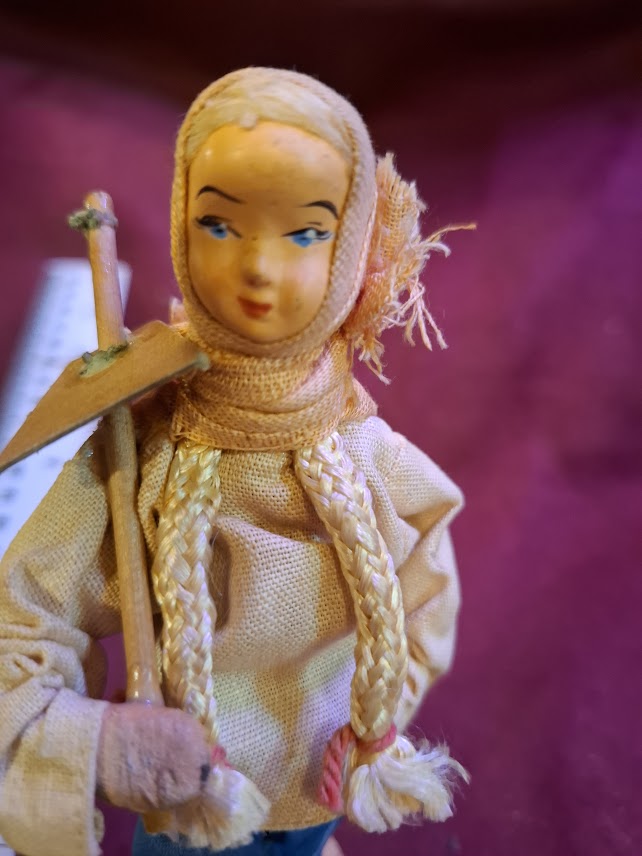 Israeli vintage 1950's folk original handcrfted figurine [ISR10348]