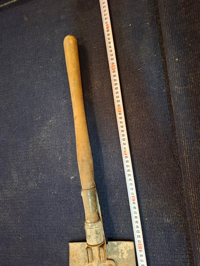 Old folding military shovel [MIL10188]