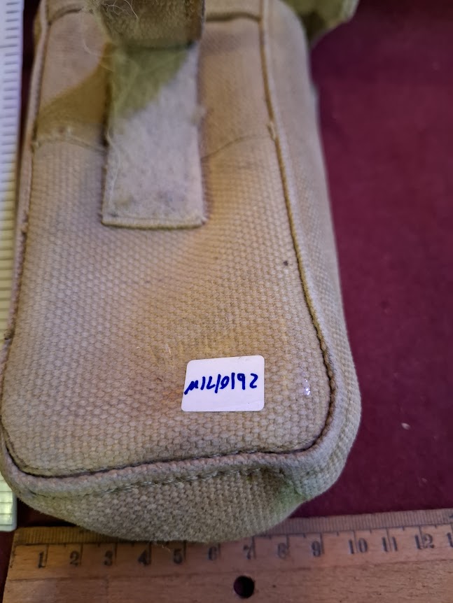 Vintage military canvas pouch [MIL10192]