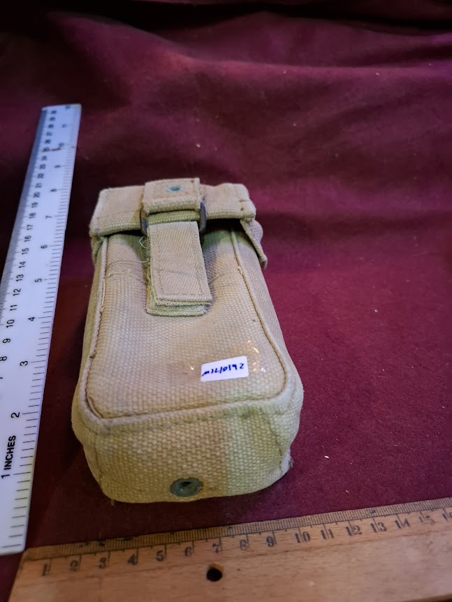 Vintage military canvas pouch [MIL10192]