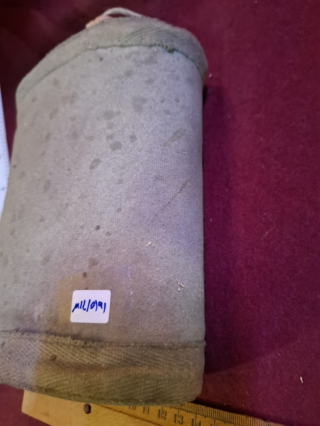 Old military water bottle [MIL10191]