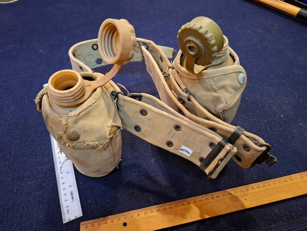 Vintage military 2 water bottle with belt [MIL10194]
