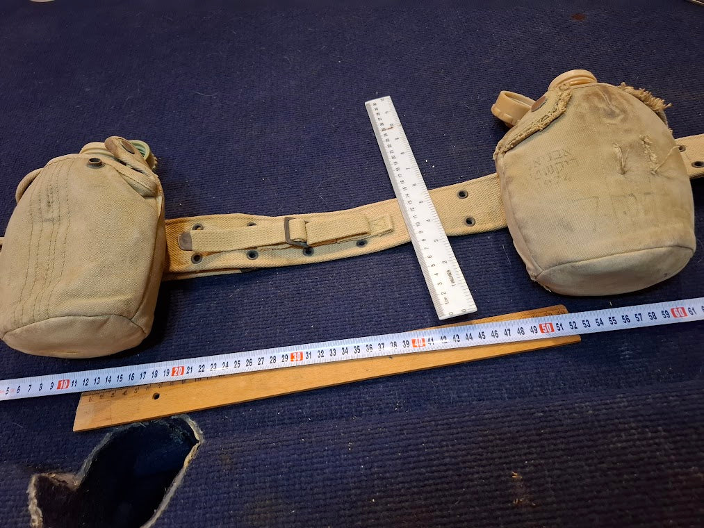 Vintage military 2 water bottle with belt [MIL10194]