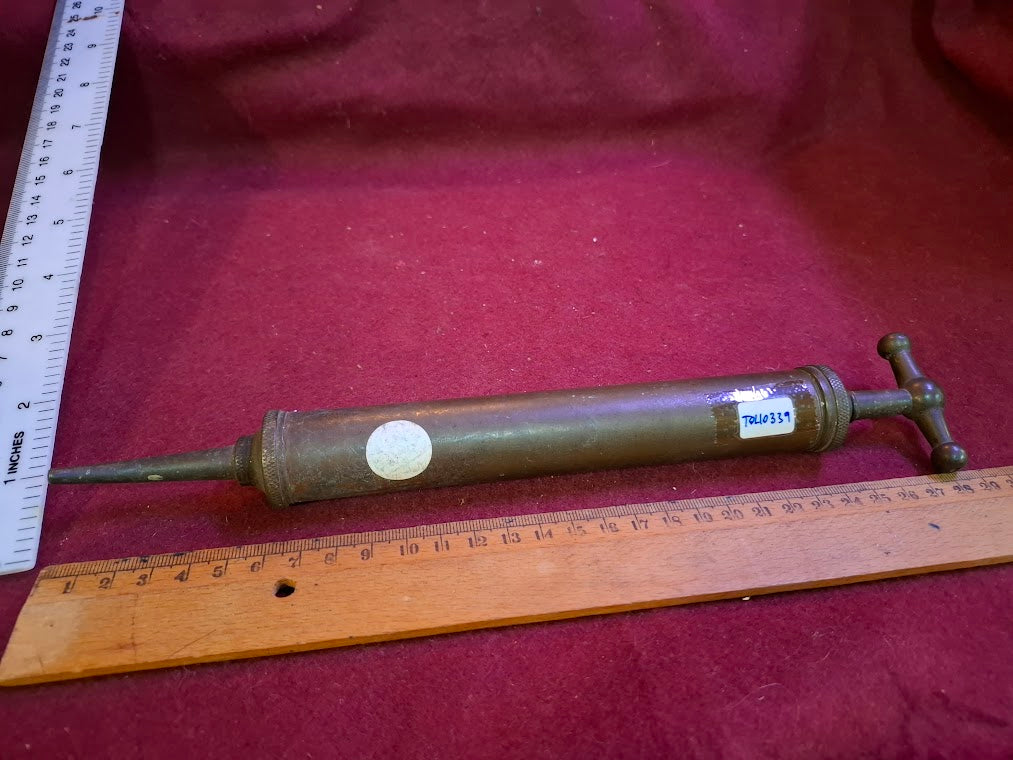 Vintage brass motorcycle oil grease tool [TOL10339]