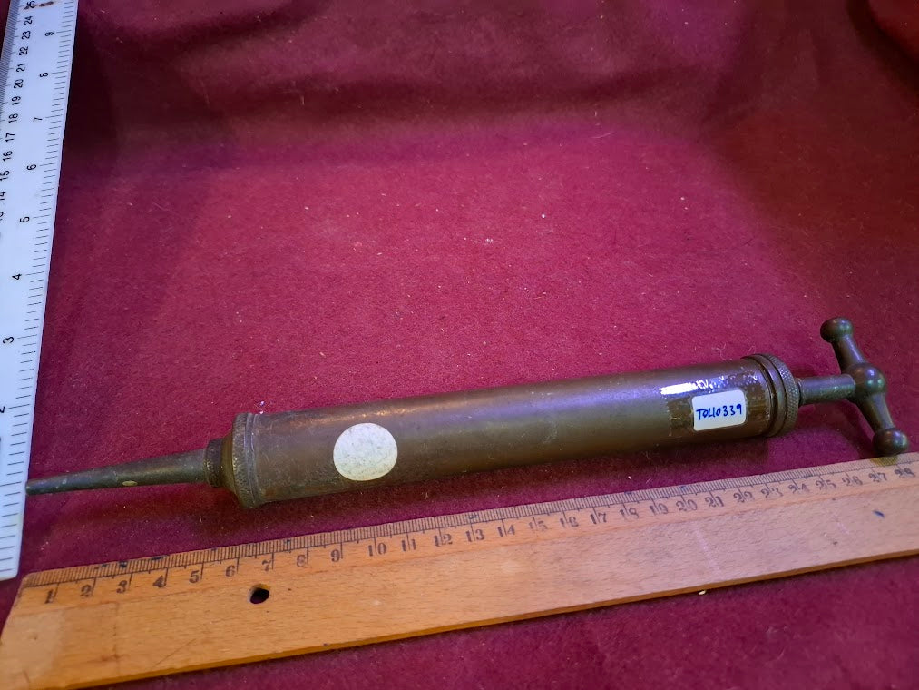 Vintage brass motorcycle oil grease tool [TOL10339]