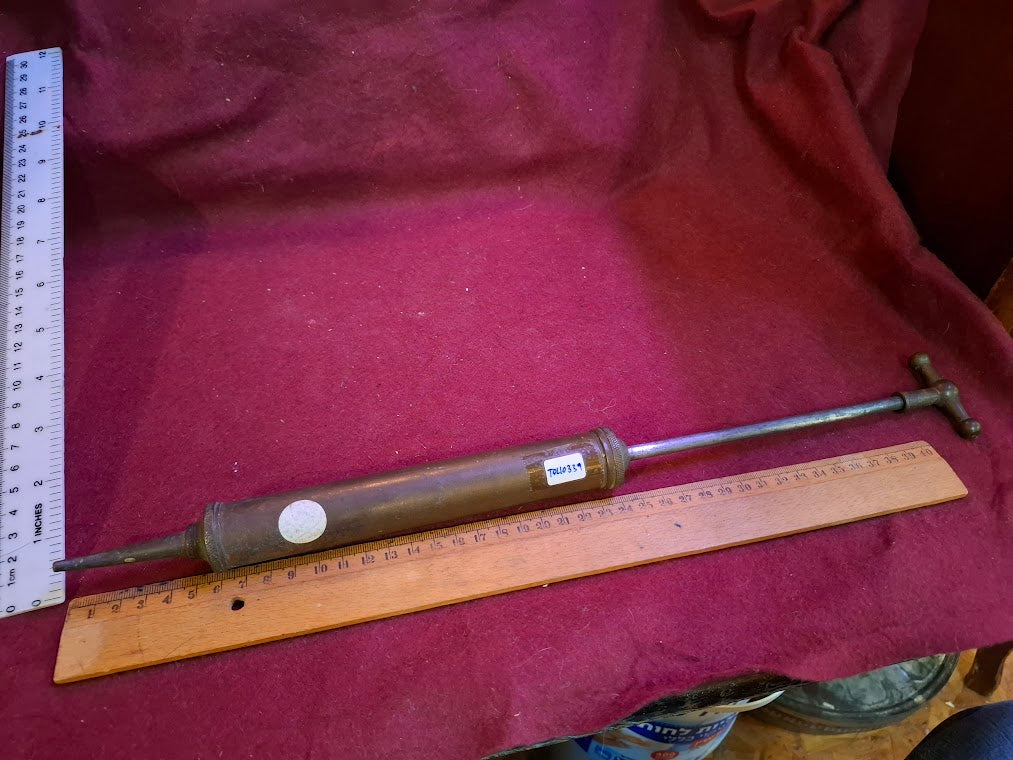 Vintage brass motorcycle oil grease tool [TOL10339]