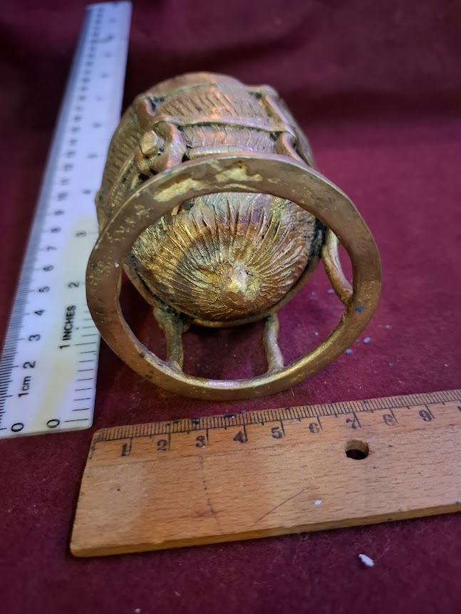 Vintage bronze ashhtray [ART10309]