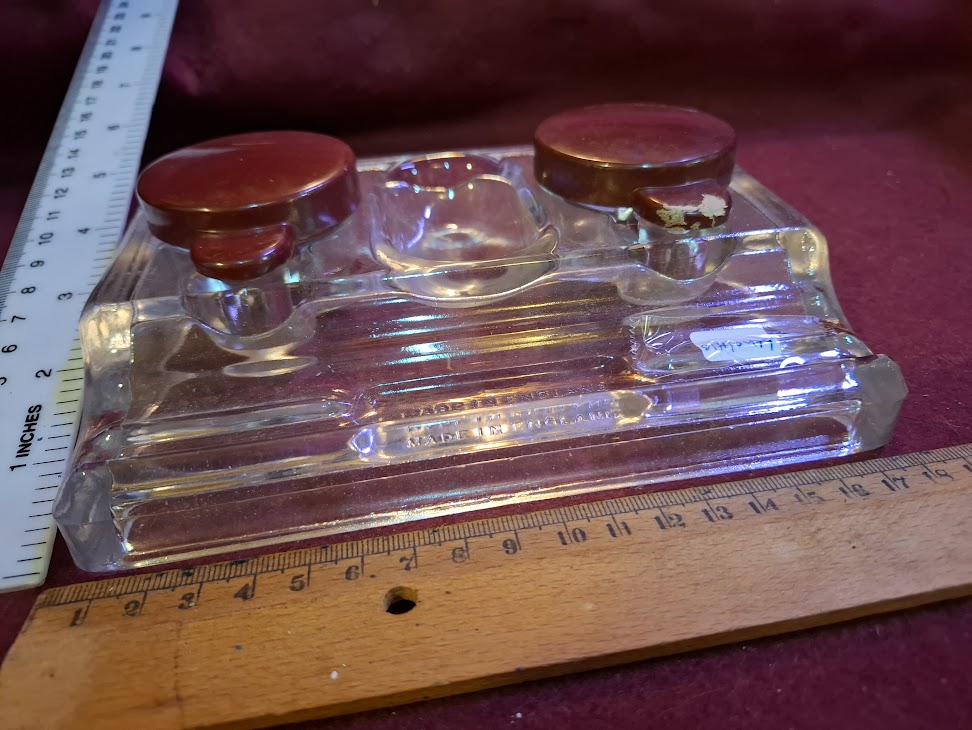 Old ink bottles holder for writing and painting [OTH10479]