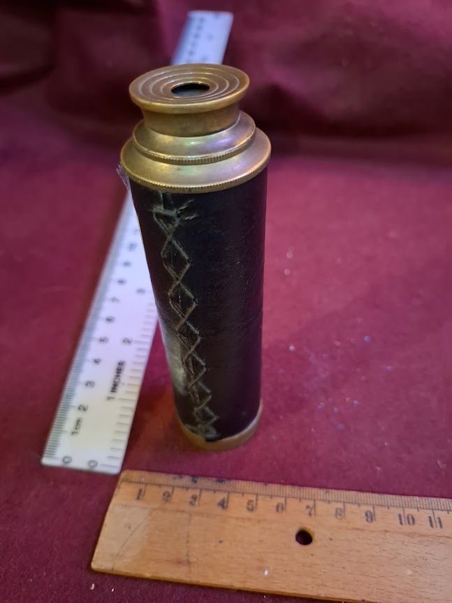 Vintage leather cover telescope [OTH10486]