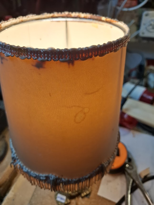 Vintage desk lamp [INS10754]