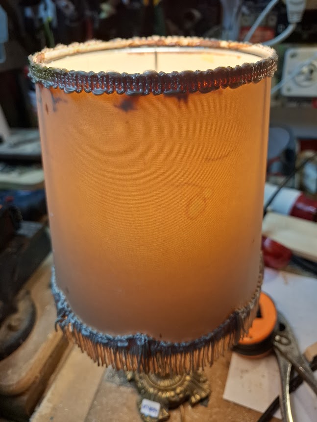 Vintage desk lamp [INS10754]