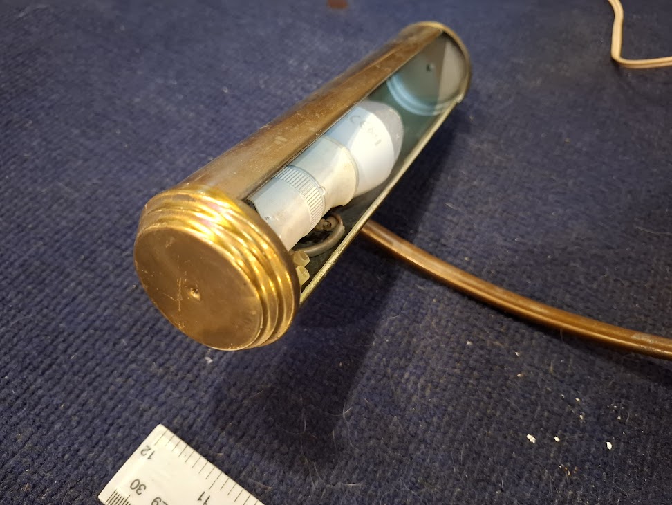 Vintage brass desk lamp [INS10753]