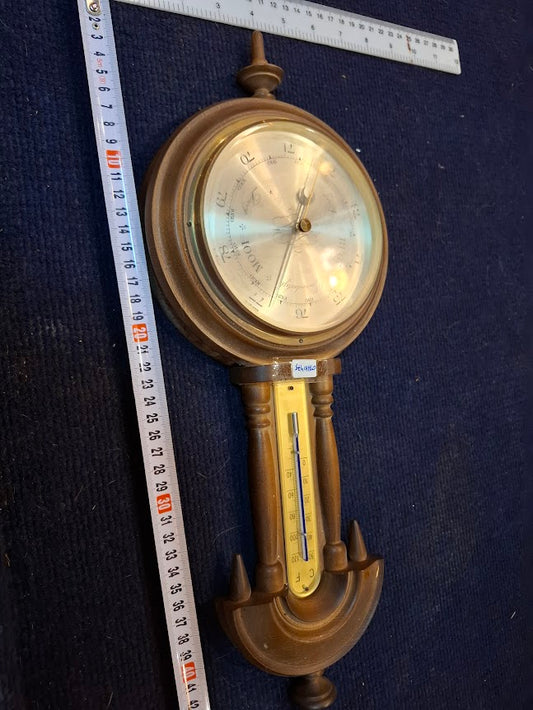 Vintage barometer thermometer [OTH10475]