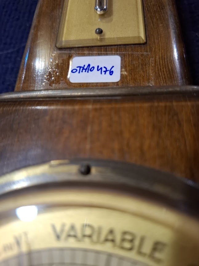 Vintage barometer thermometer [OTH10476]