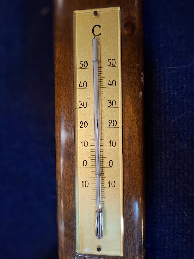 Vintage barometer thermometer [OTH10476]