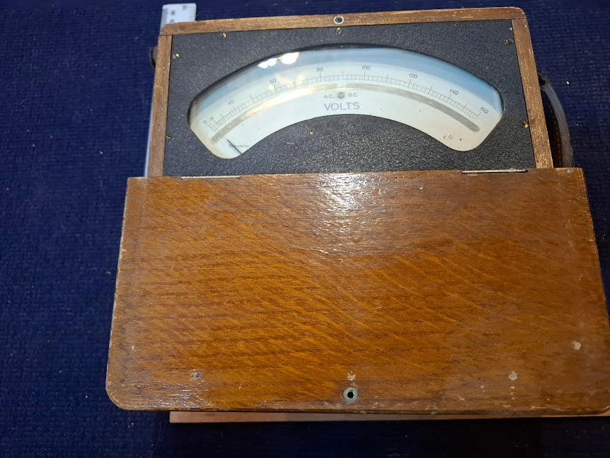 Antique volt meter - USE Horizontally [INS10756] *for Israel local market only*
