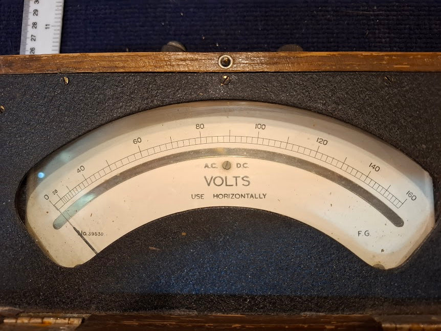 Antique volt meter - USE Horizontally [INS10756] *for Israel local market only*