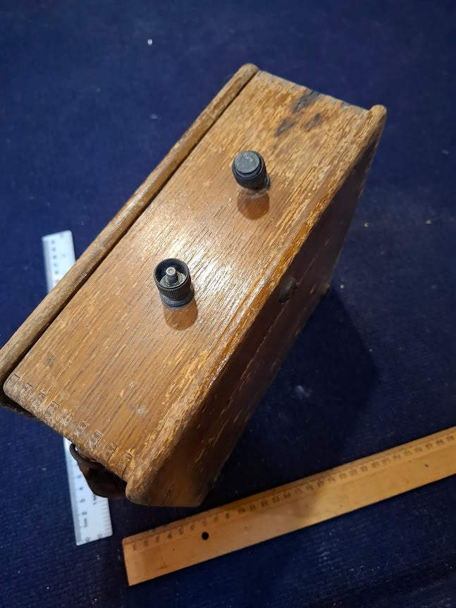 Antique volt meter - USE Horizontally [INS10756] *for Israel local market only*